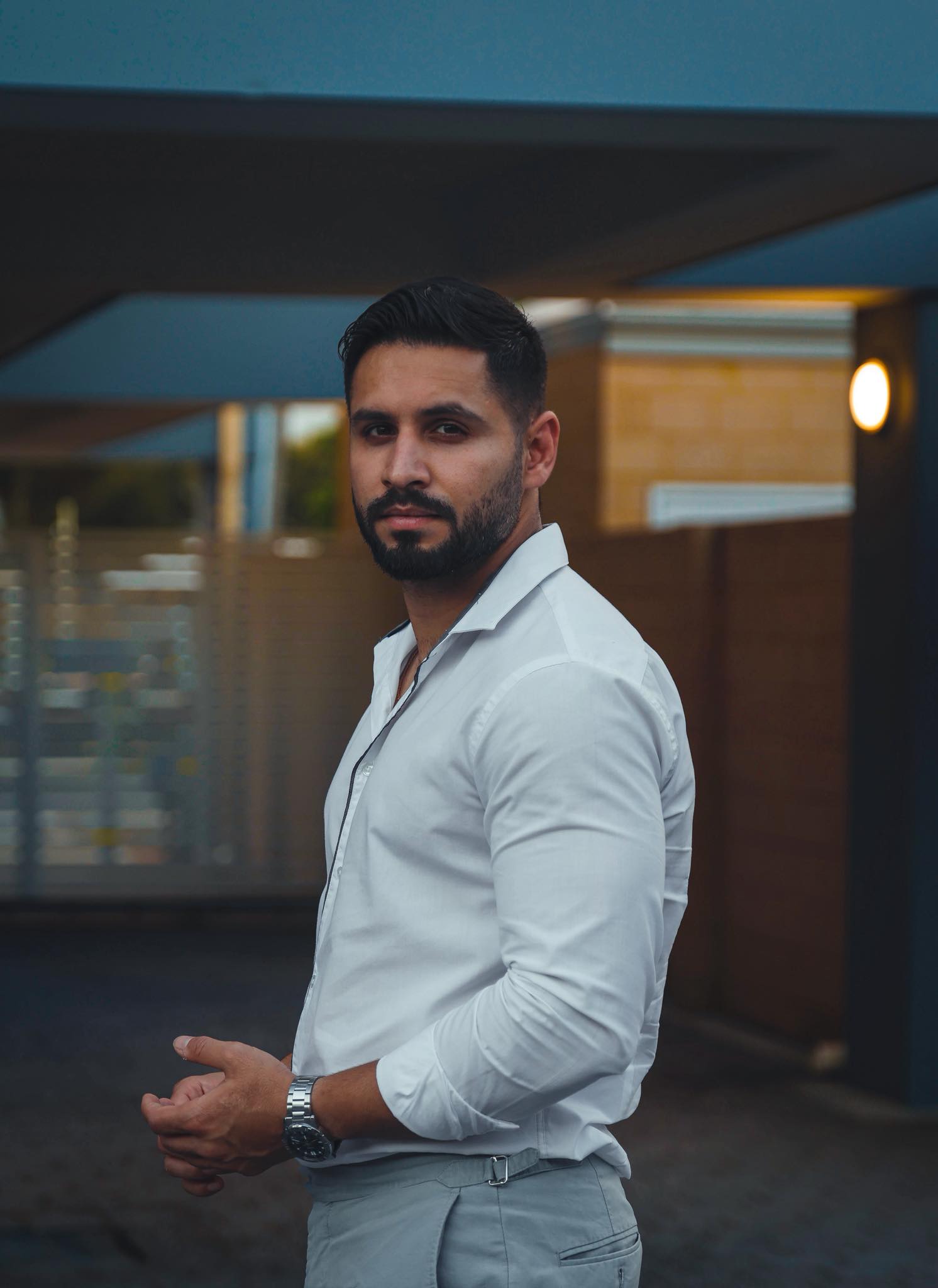 Mr.Sam Arora