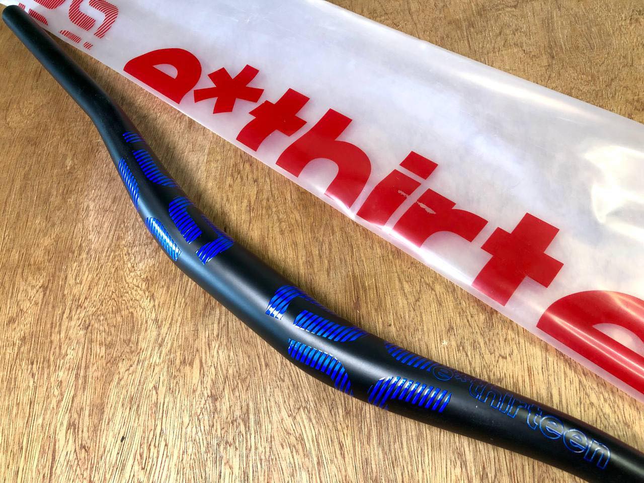 ?E*Thirteen Race Bar Carbon 800 35 35r Intergalactic Handlebar 