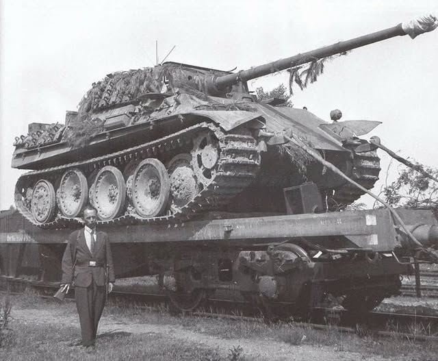 Panzer-Archeology - Panther tank on rail car More Photos : warphotos ...