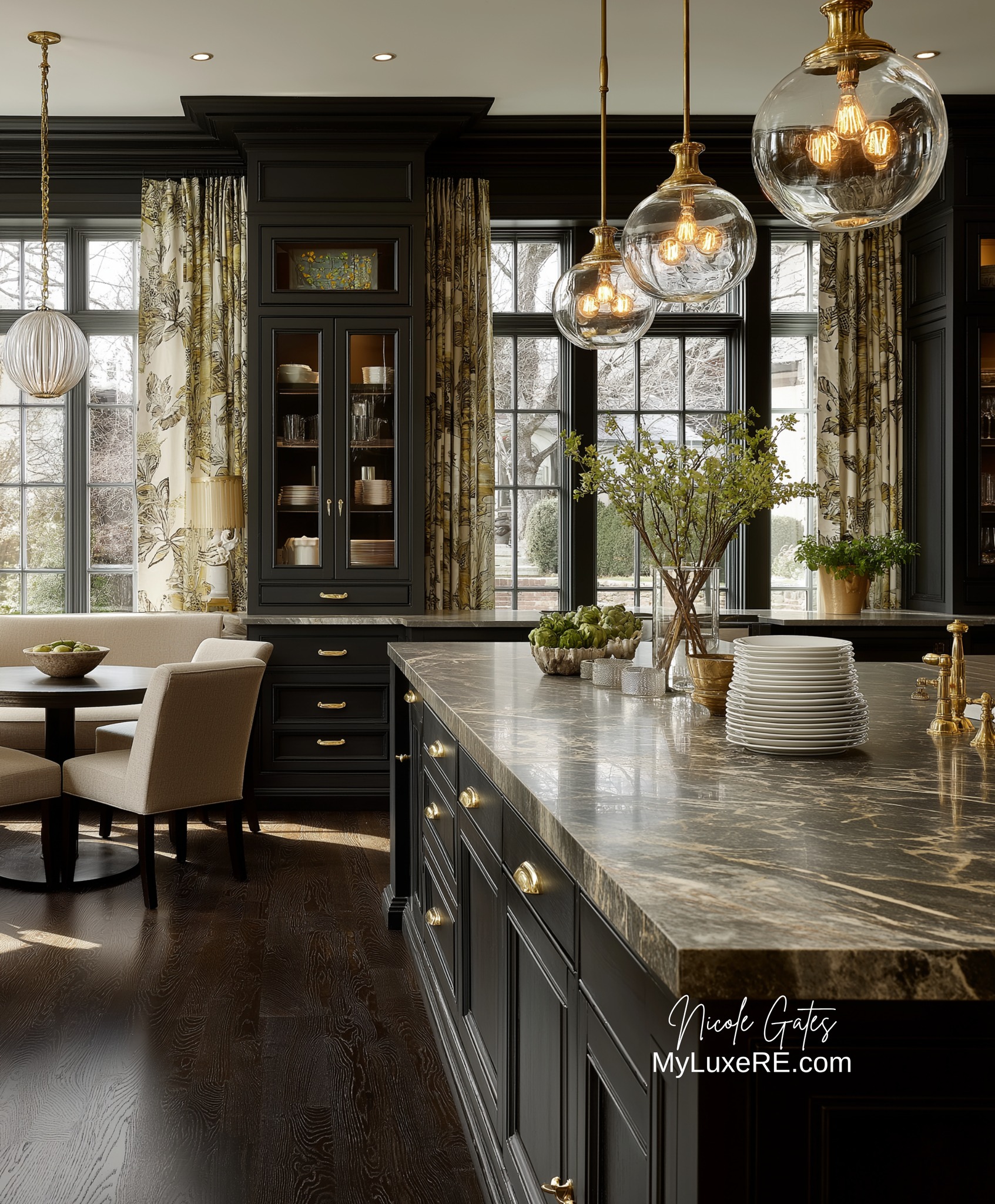 Nicole - A kitchen that feels rich and refined. 🤎💚 | Facebook