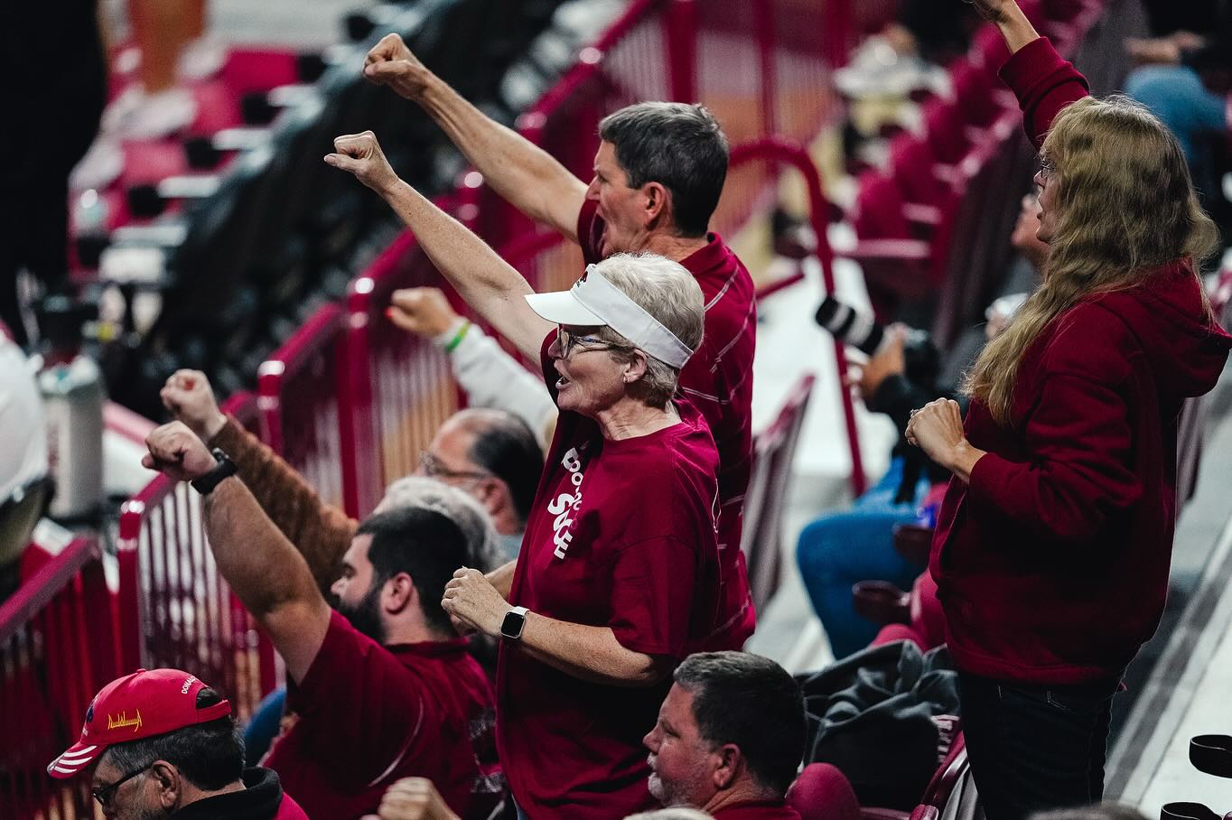 Arkansas Razorback... - Arkansas Razorback Women's Basketball