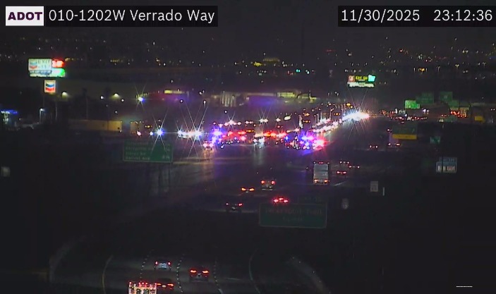 Arizona - UPDATE 5:30 a.m. Monday, Dec. 1 All lanes open. --- *CLOSURE ...