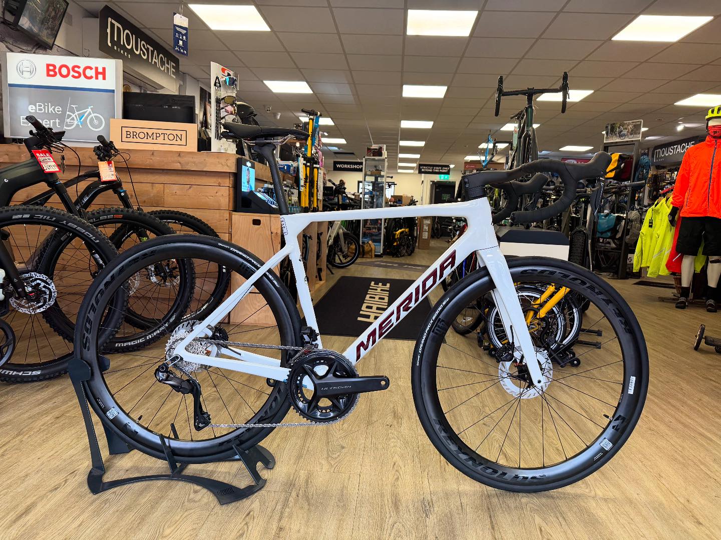The new 2025 Merida Scultura 8000 is now available in all sizes 
