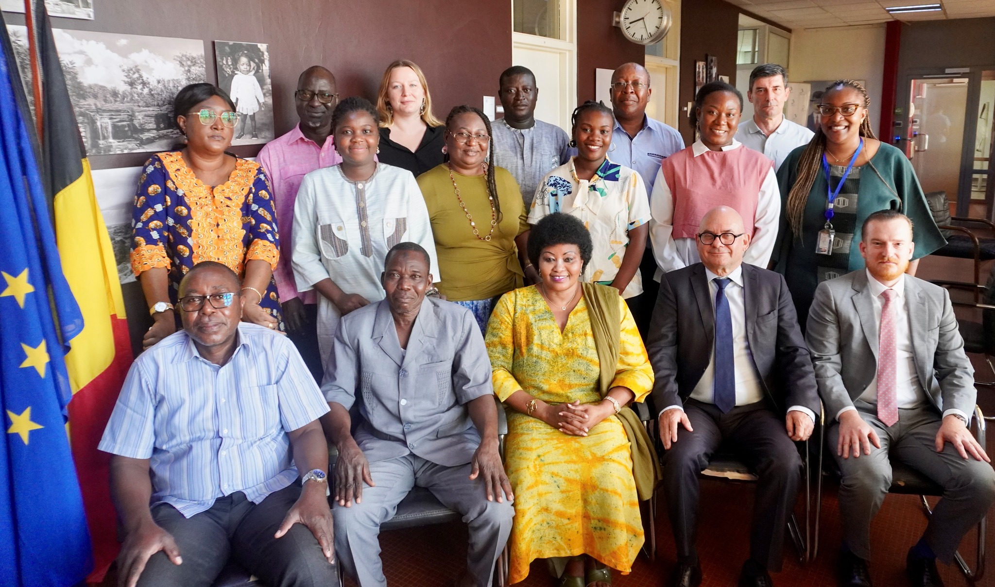 UNFPA - Le Chef de Sandogo accueille Mme Anne THIEBA | Facebook