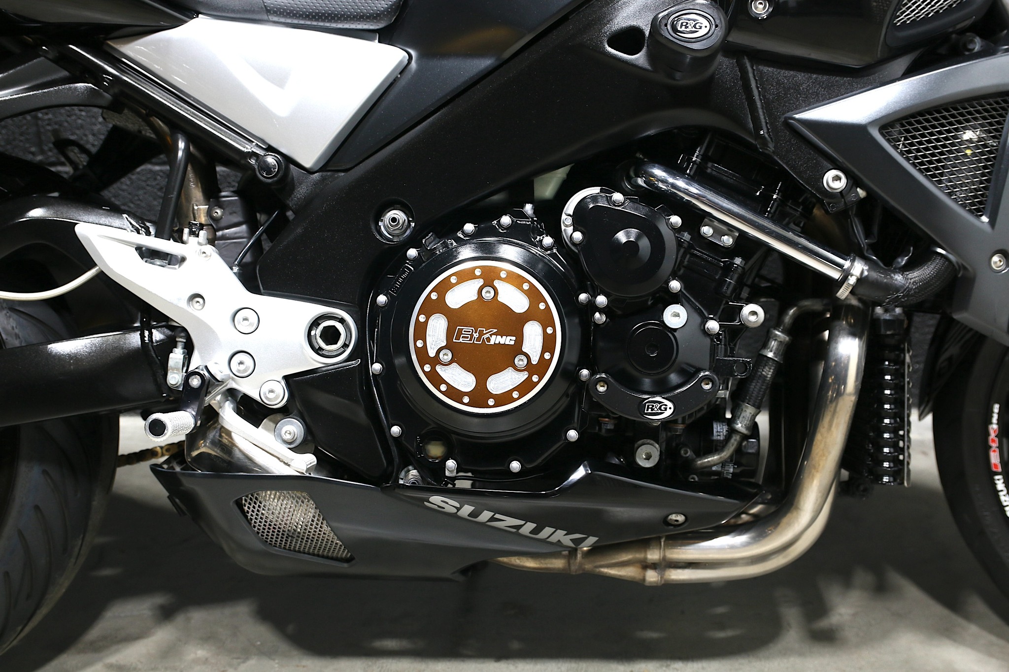 7,495 ** Here for sale is a 2010 10-plate Suzuki B-King GSX1300