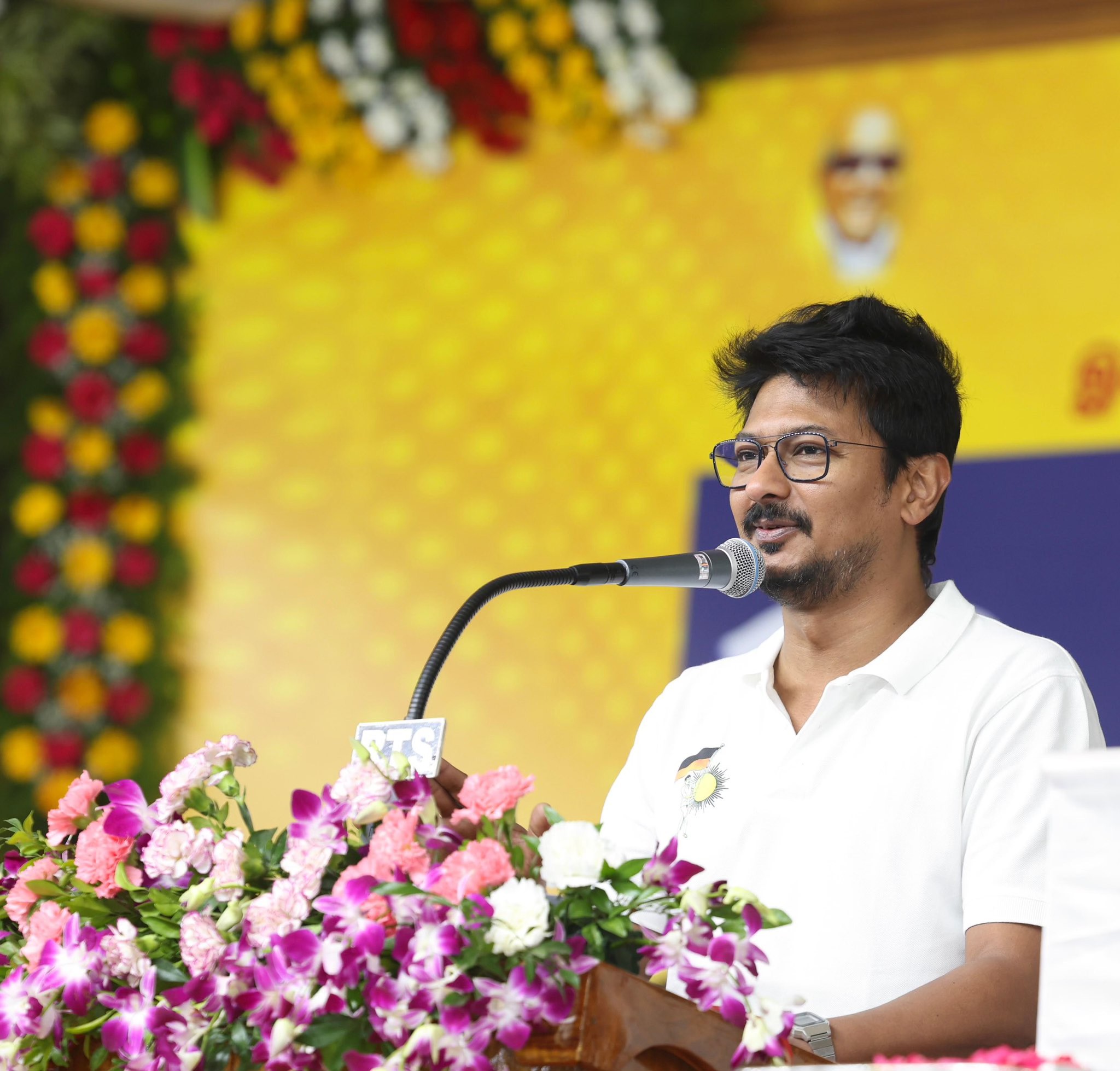 கிராமப்புறங்களில் உள்ள திறமைமிகு... - Udhayanidhi Stalin | Facebook