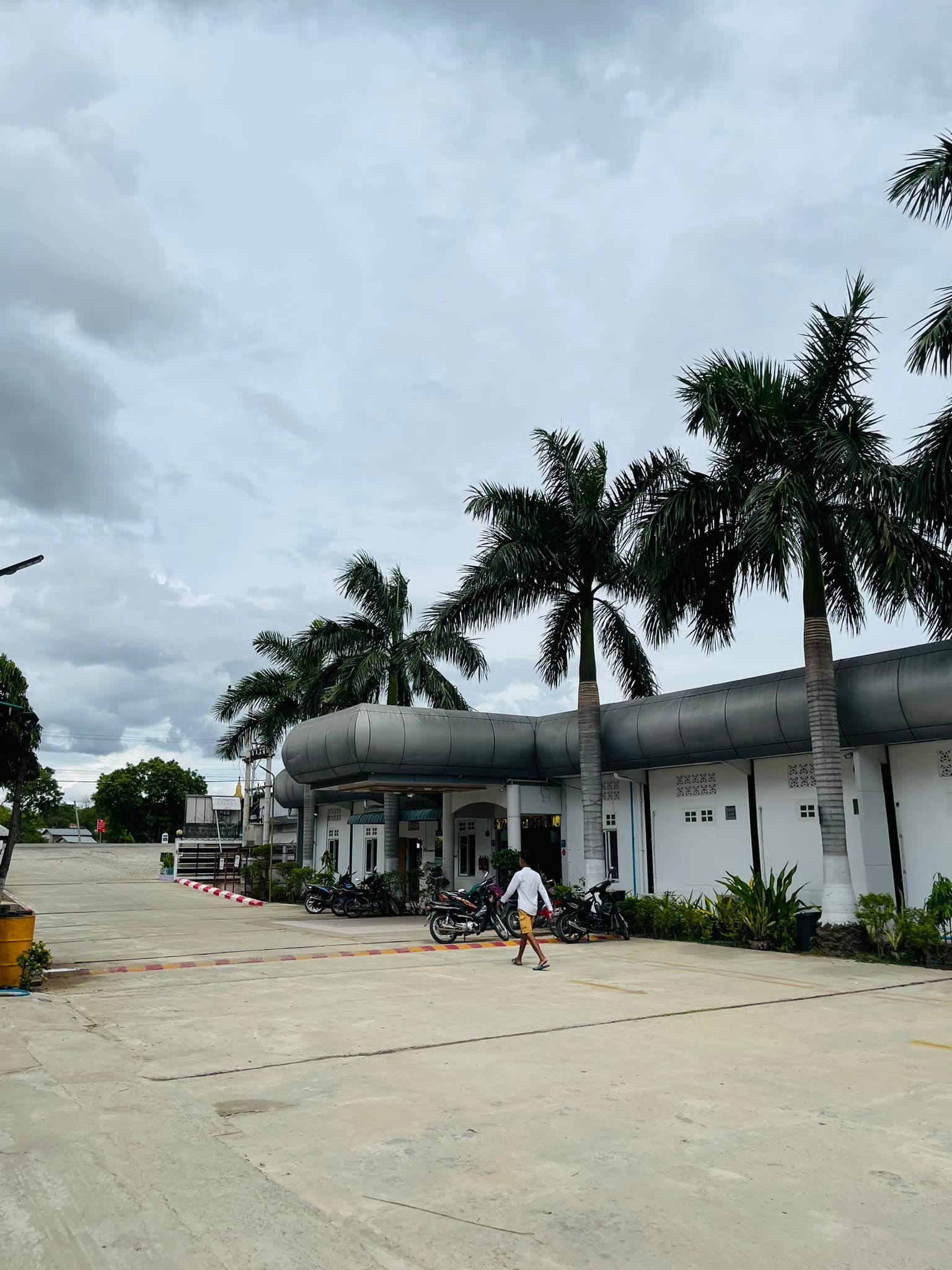 Emperor Hotel Pyaw Bwe
