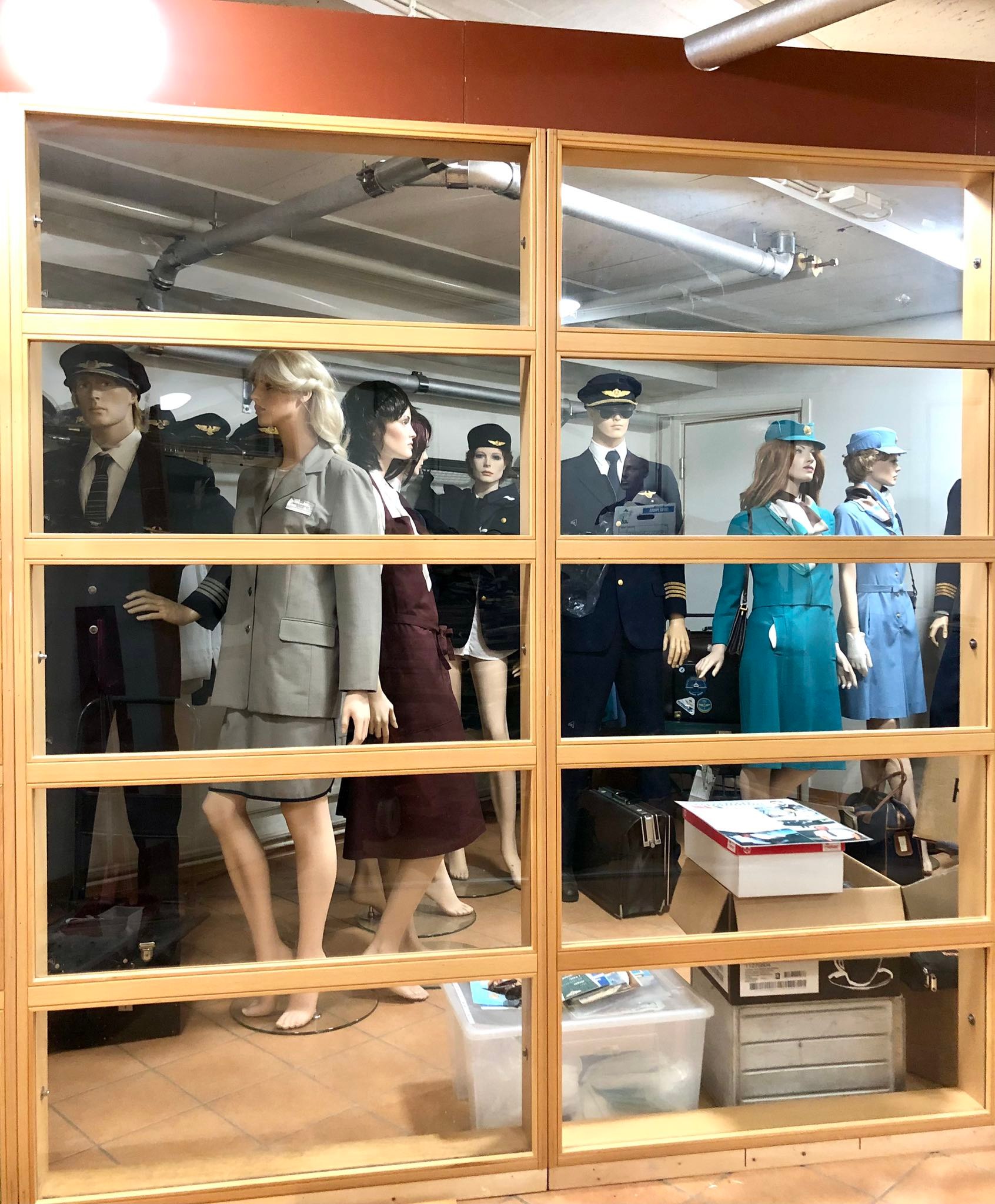 Uniformsmuseet Uniform... - Uniformsmuseet Uniform Collection