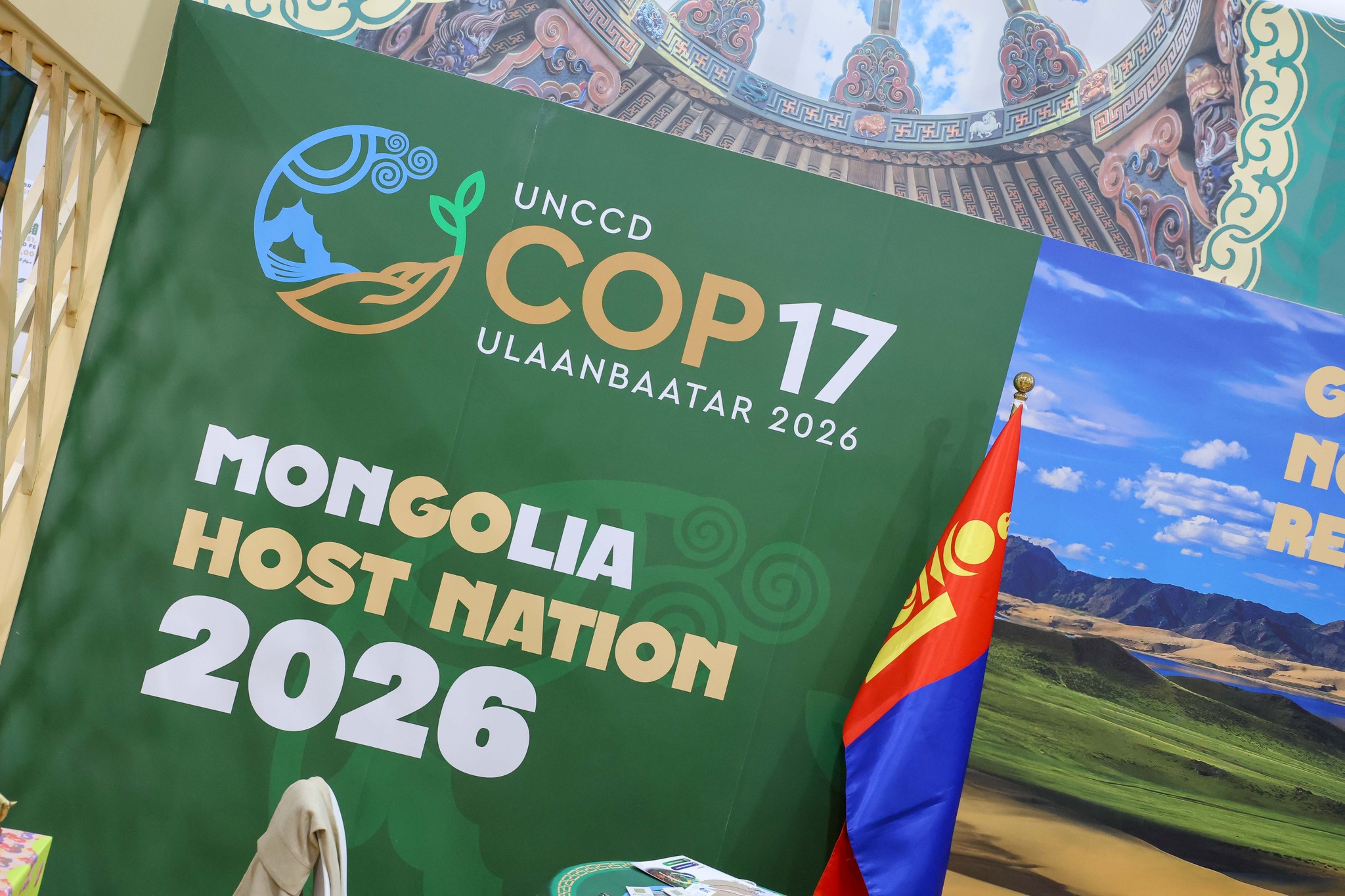 Нийслэлийн - МЭДЭЭЛЭЛ Монгол Улс ирэх 2026 онд Цөлжилттэй тэмцэх тухай ...