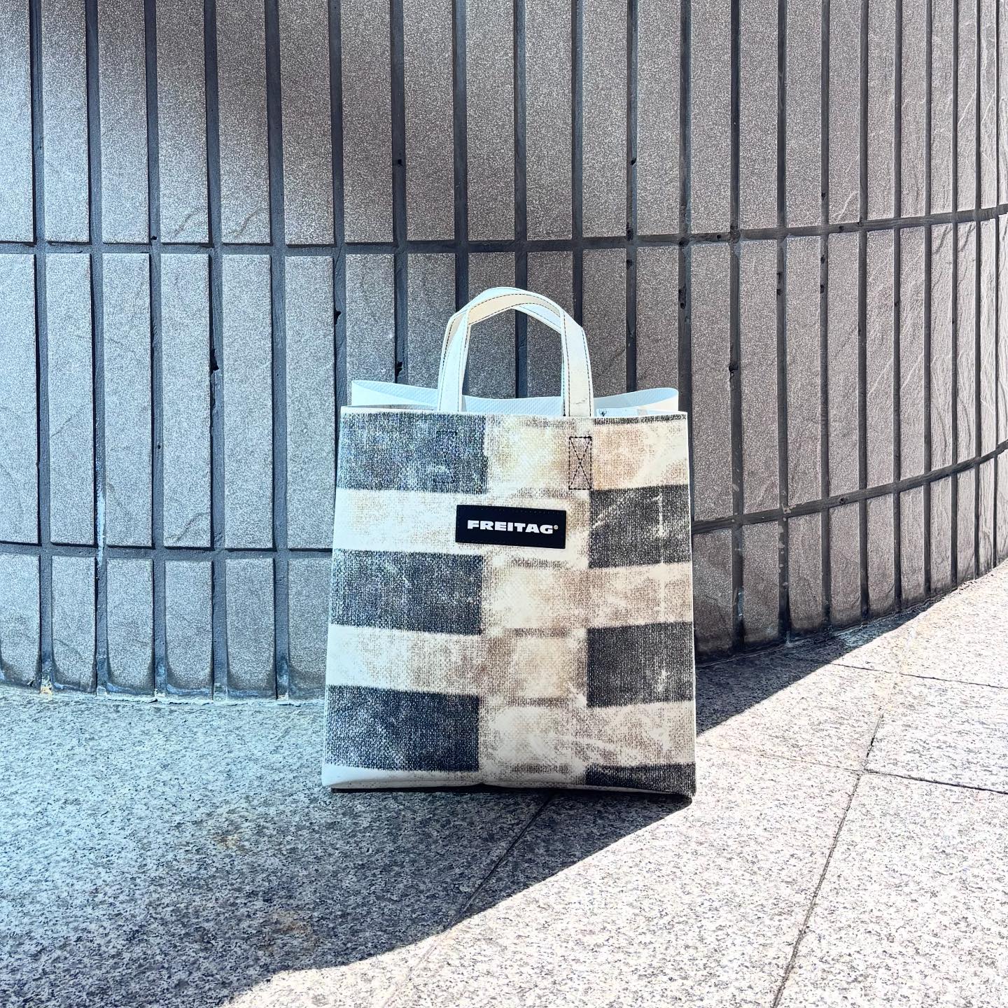F250 SONNY: SHOPPING BAG #freitag #frtg #freitagbyfujintreegroup 