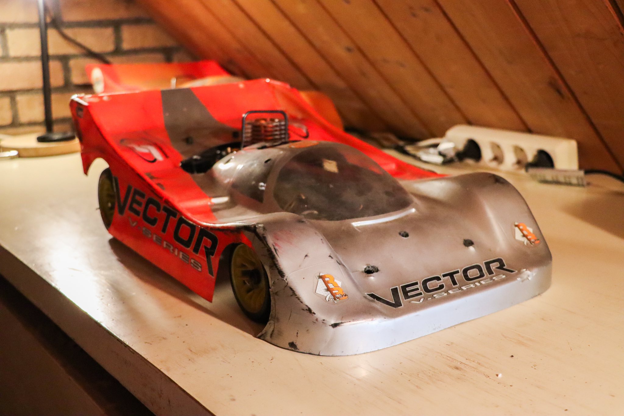 Hi everyone, a Serpent Vector for sale. In good condition. It's