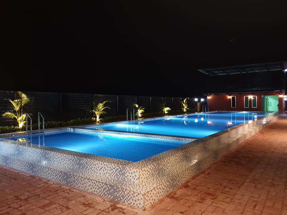Suasana Malam Di Berangan Pool Berangan Pool Cottage Facebook