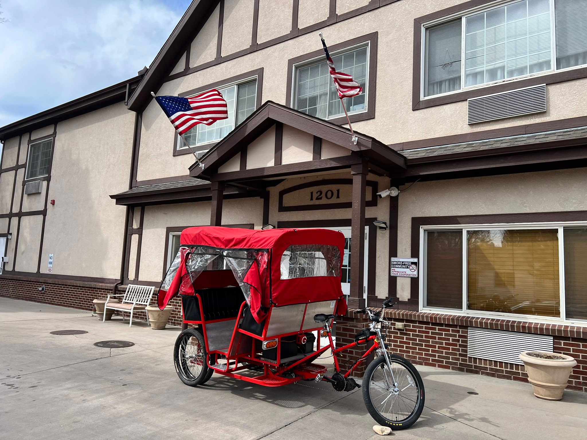 Sharmar Village Senior Care Community | Pueblo CO