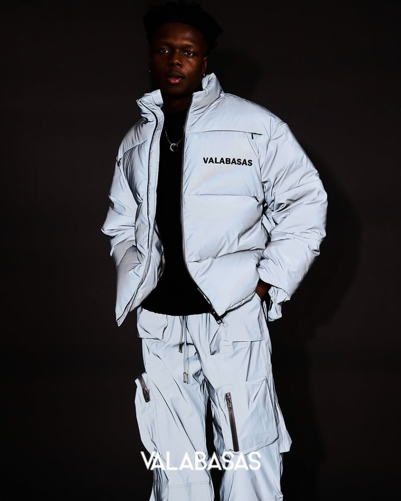 B2W - VALABASAS “HALO” 3M PUFFER JACKET #valabasas#downjacket#b2w 