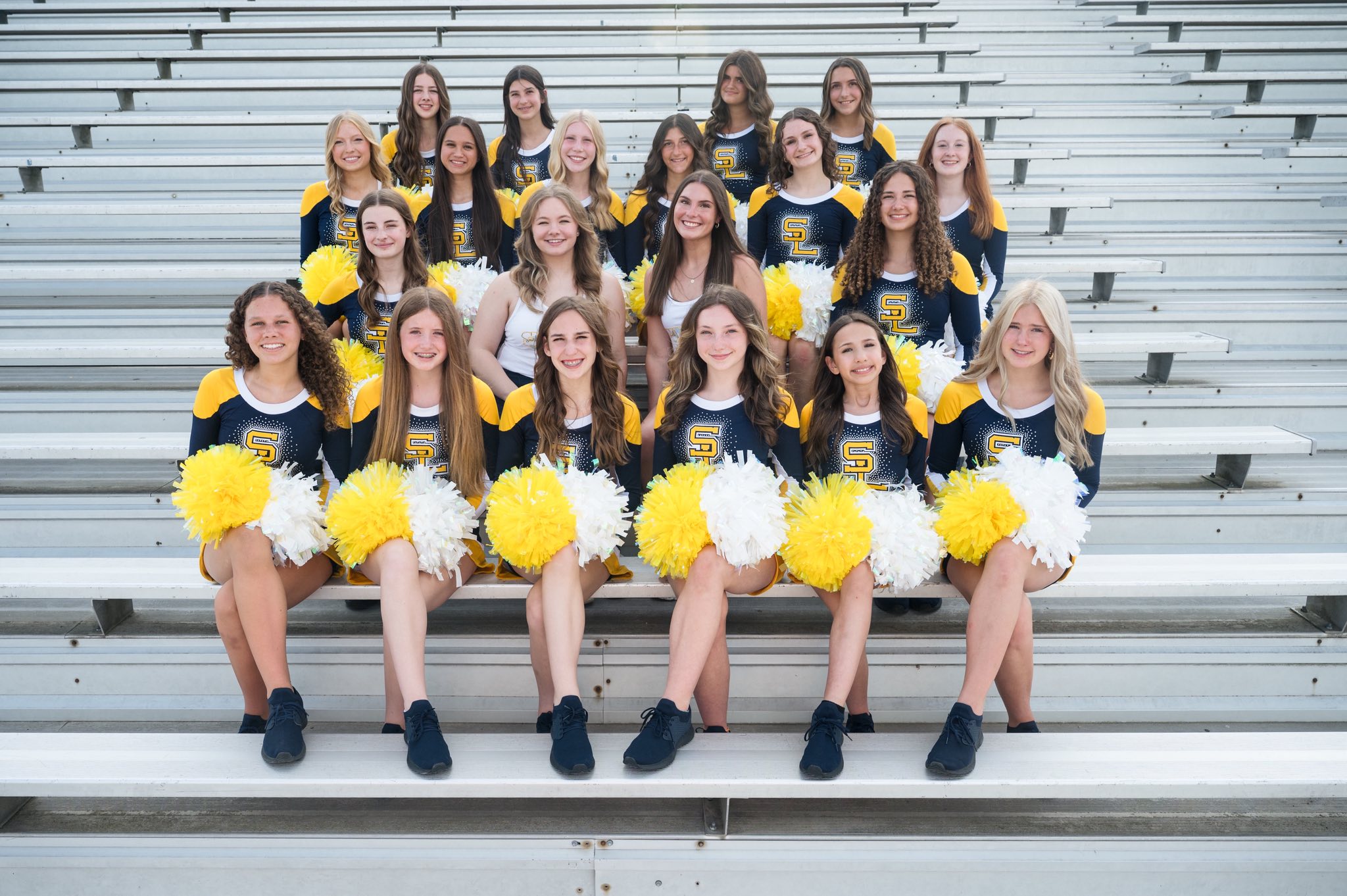 South Lyon Junior Varsity Pompon | South Lyon MI