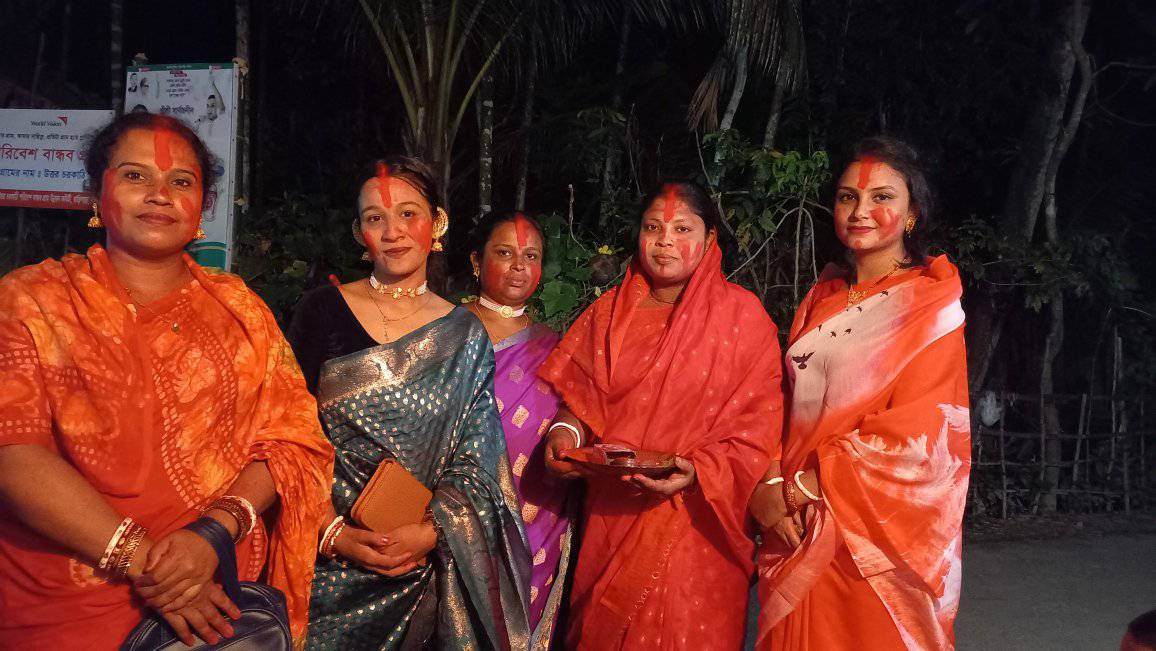 Keya Sen - Keya Sen added a new photo — at Kachua,...