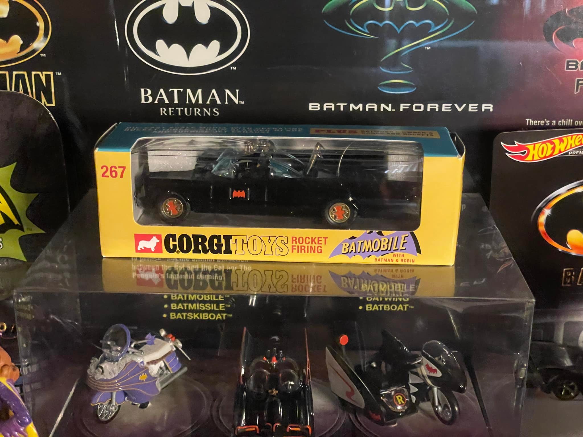 Corgi Batmobile 2000 DC Comics 1:18 Diecast