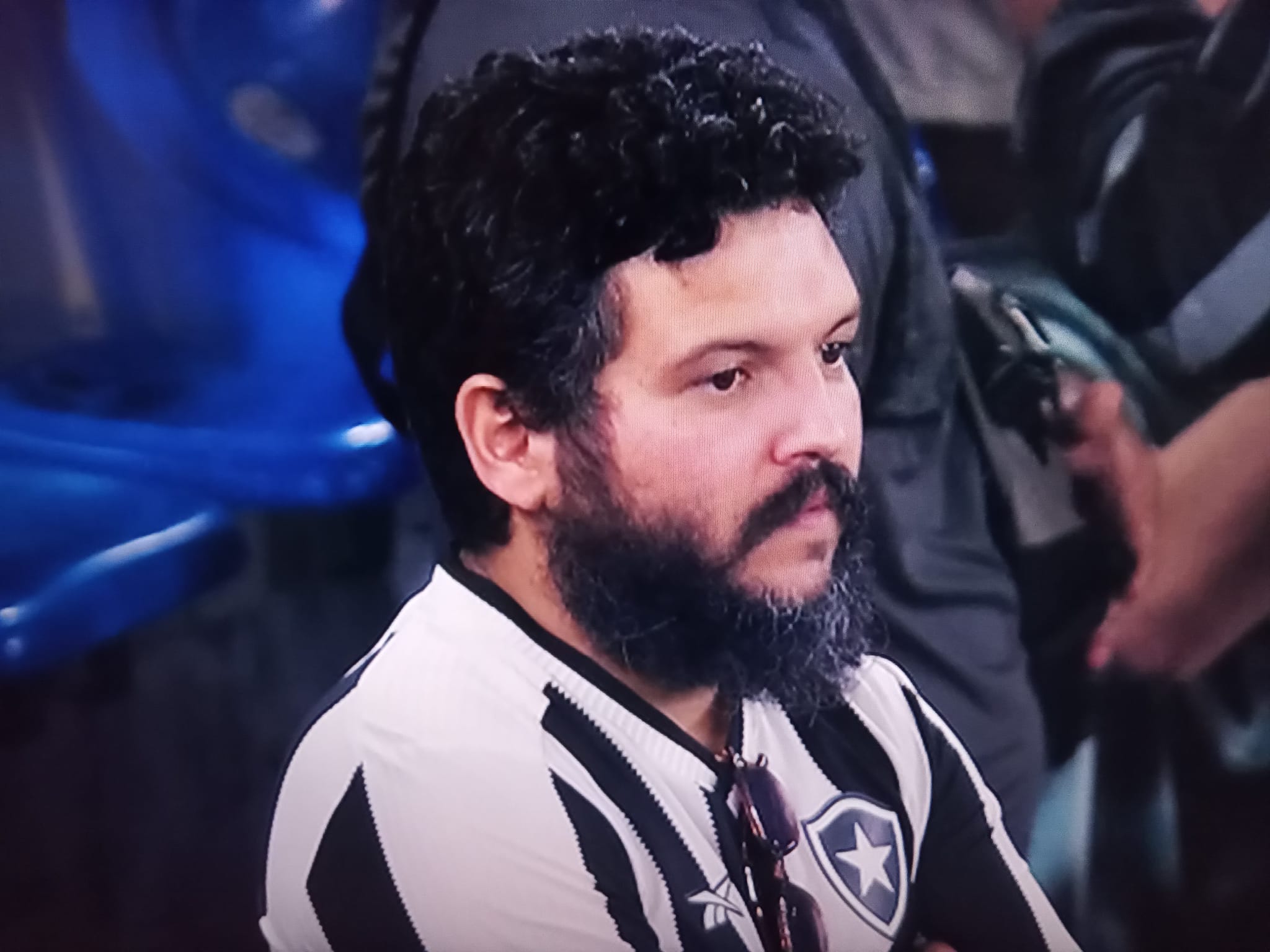 Botafogo 0 x 3... - Imagens de Fracasso e Derrota no Futebol