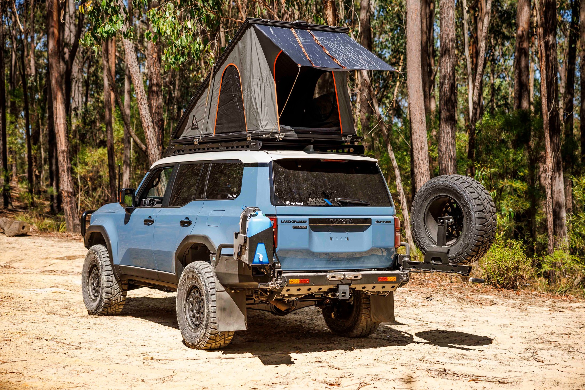 4X4 Australia - 🛠 Mr 4WD transforms the Prado Altitude... | Facebook
