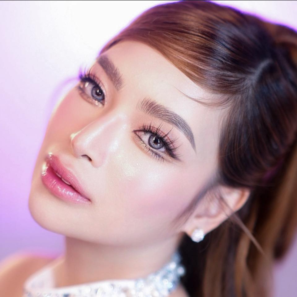 Makeup - Our very own Signature Makeup look 💄 #Makeupbyjhuffandvon ...