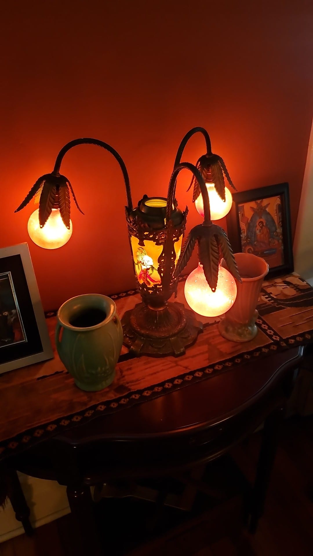 General Electric Mazda Lamps in 1900 Hotel Navarre