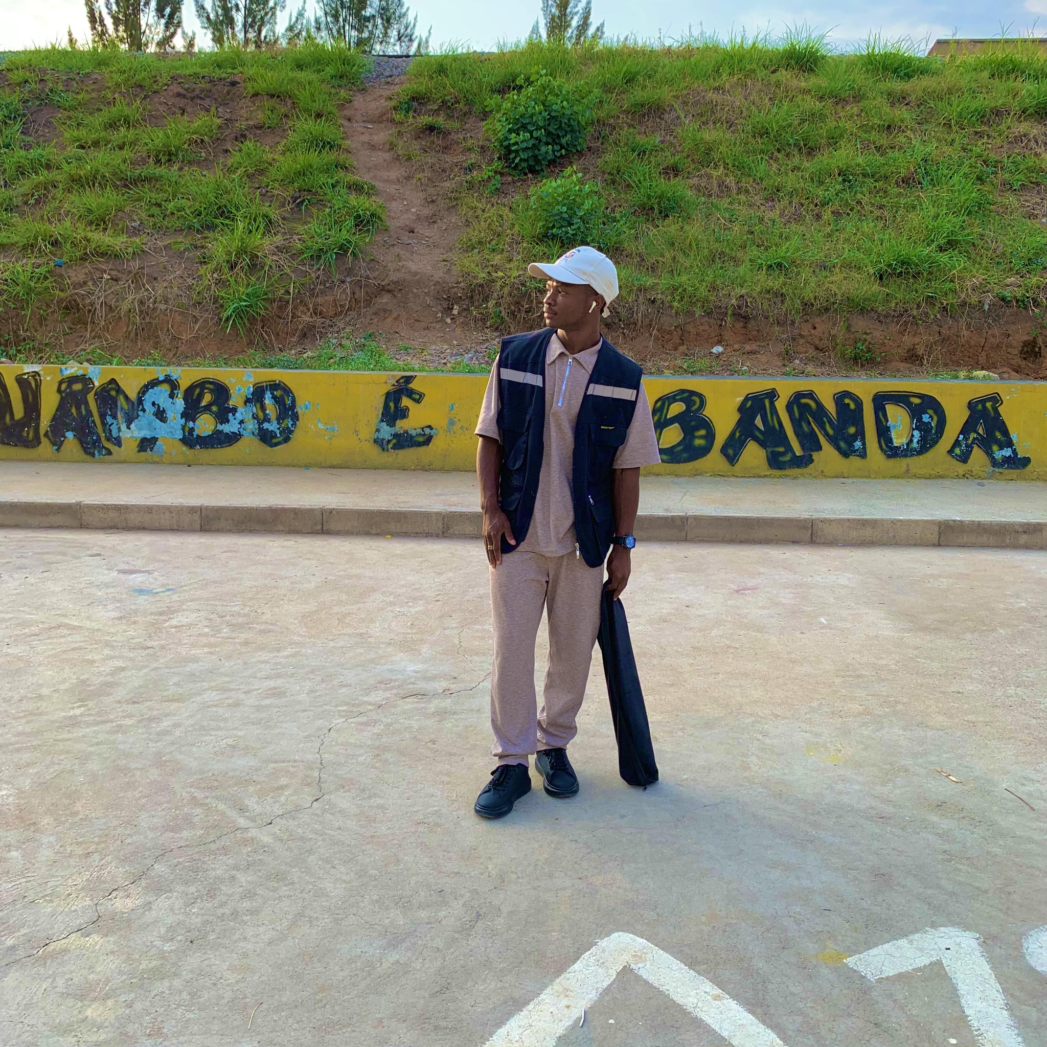 Com o grupo do Cambiote ONS🧐 𝐏𝐑𝐎𝐃𝐔𝐂̧𝐀̃𝐎Osvaldo Maker🎬 Brevemente!🎬🎥 ...