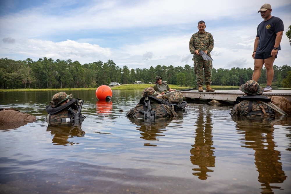 Marine Corps Recruiting Tampa | Temple Terrace FL