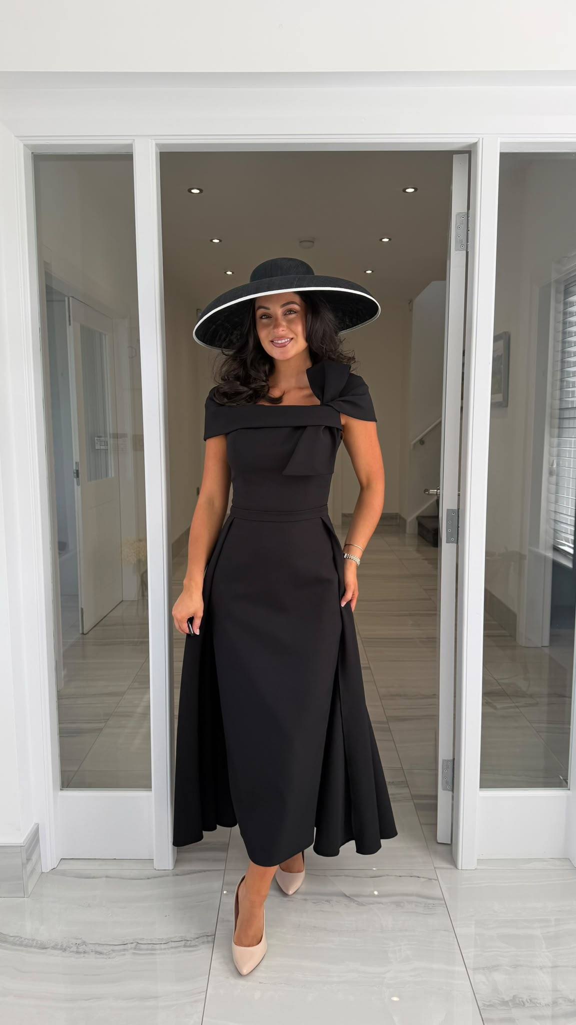 black dress hats for ladies Which hat matches the dress? Spring22