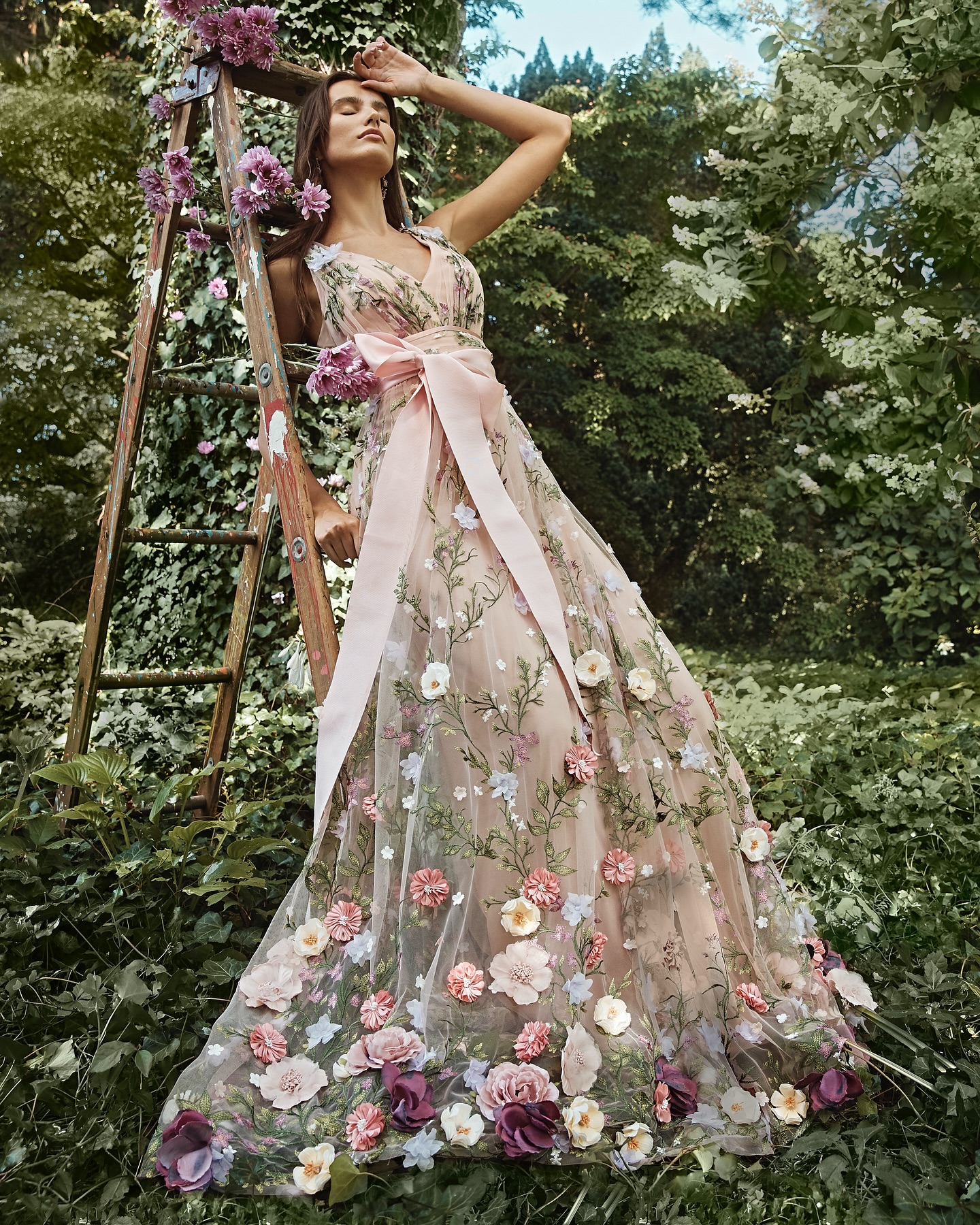 marchesa notte a line dress Introducing the Spring/Summer 2020 collection which features floral embroidered 3D degradé v-neck a-line gown. #marchesa #marchesanotte Color:As Pictures