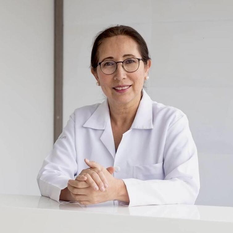 Dra. Rina Cuadros
