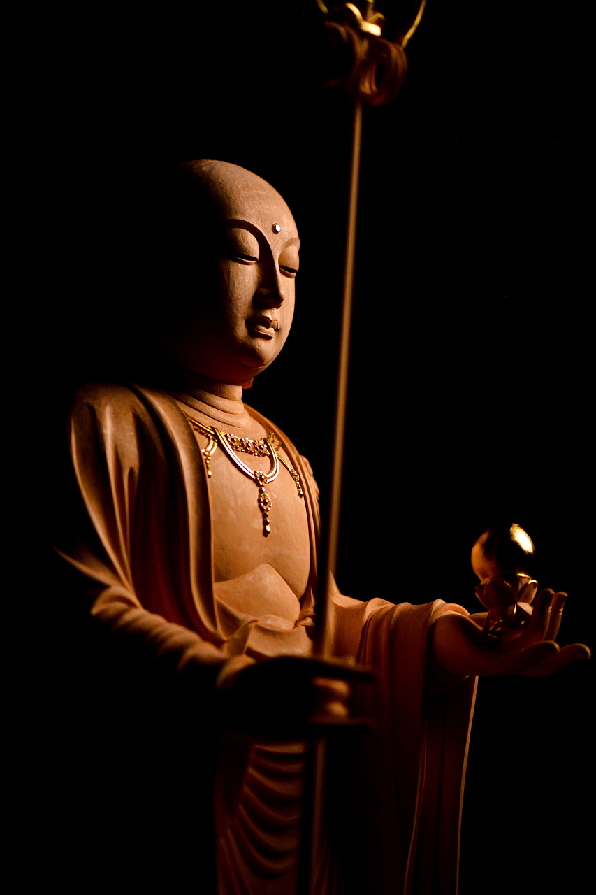 仏像彫刻原田 - 仏像彫刻原田謹刻 薬師如来坐像（やくしにょらいざぞう） 【薬師如来】 正確には薬師瑠璃光如来という。瑠璃光を以て衆生の病を ...