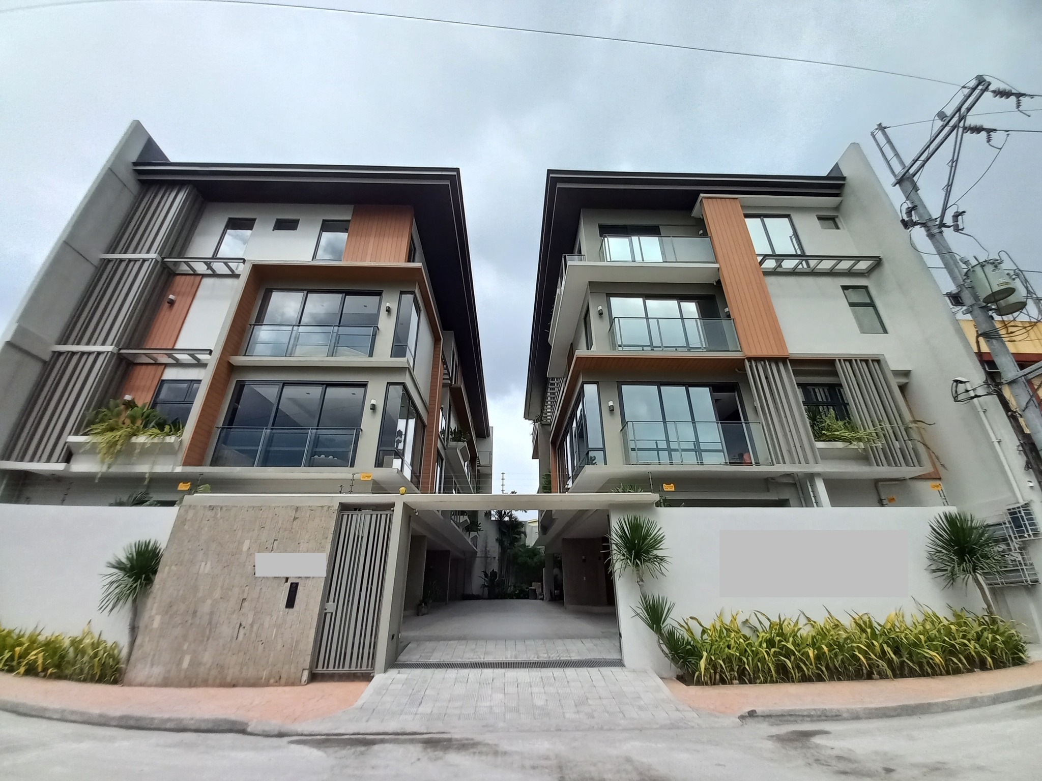 Photo inspiration: Fresh Look at Quezon City Townhouses Added A