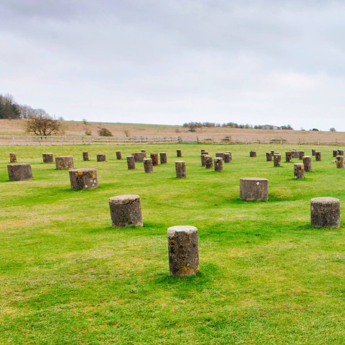 Stonehenge - Say hello to Stonehenge’s lesser-known cousin... Woodhenge ...