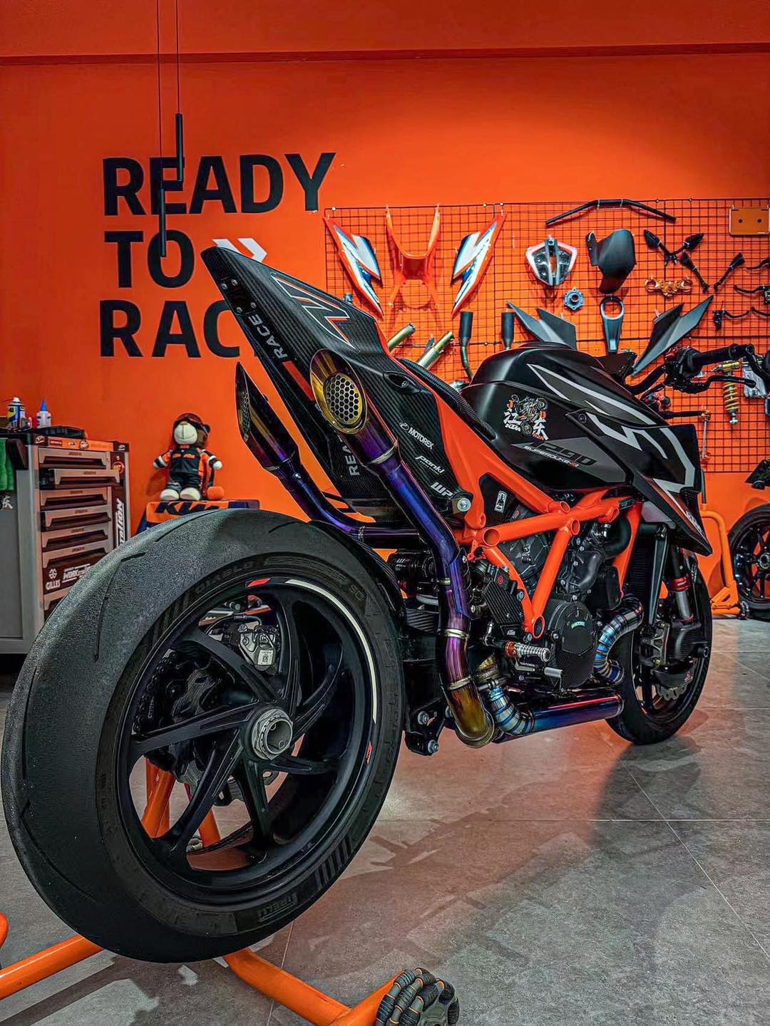 KTM PowerParts | Saving weight is as critical to enhancing