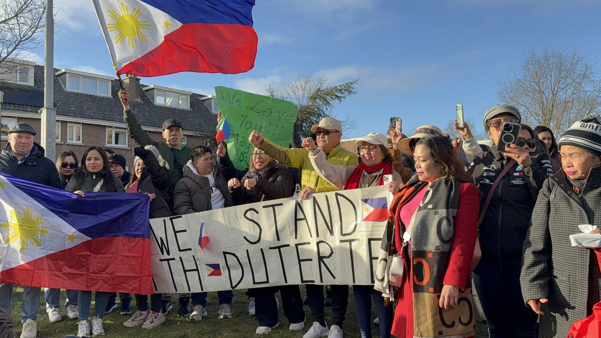 Rappler - 'WE STAND WITH DUTERTE’ Supporters of former...