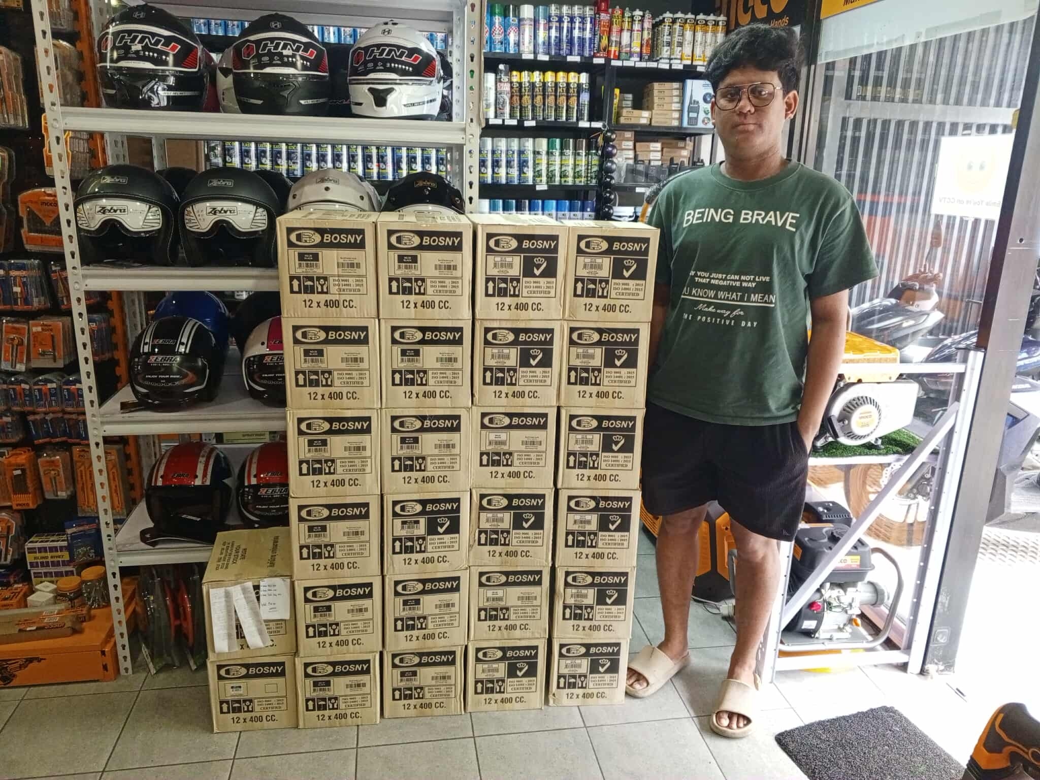 Bosny - Visit our store Bosny Spray TIMOG QUEZON CITY Bosny Spray Paint ...
