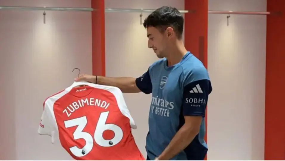 アーセナル 長袖シャツ Zubimendi 36 New Arsenal midfielder, Martin Zubimendi, will wear the no. 36