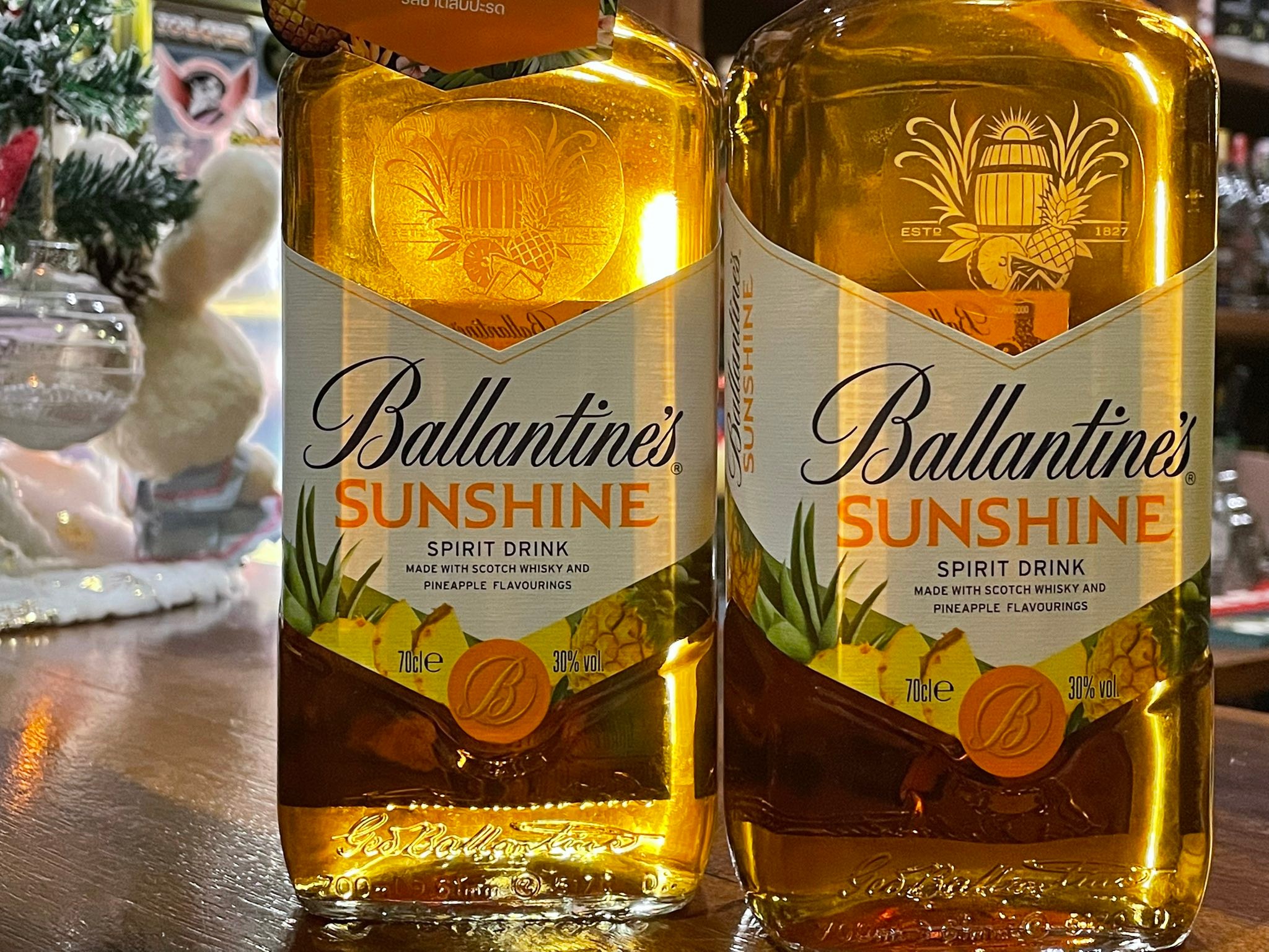 Ballantine's Sunshine 🥃….🍍 Ballantine's Scotch Whisky 🥃 With