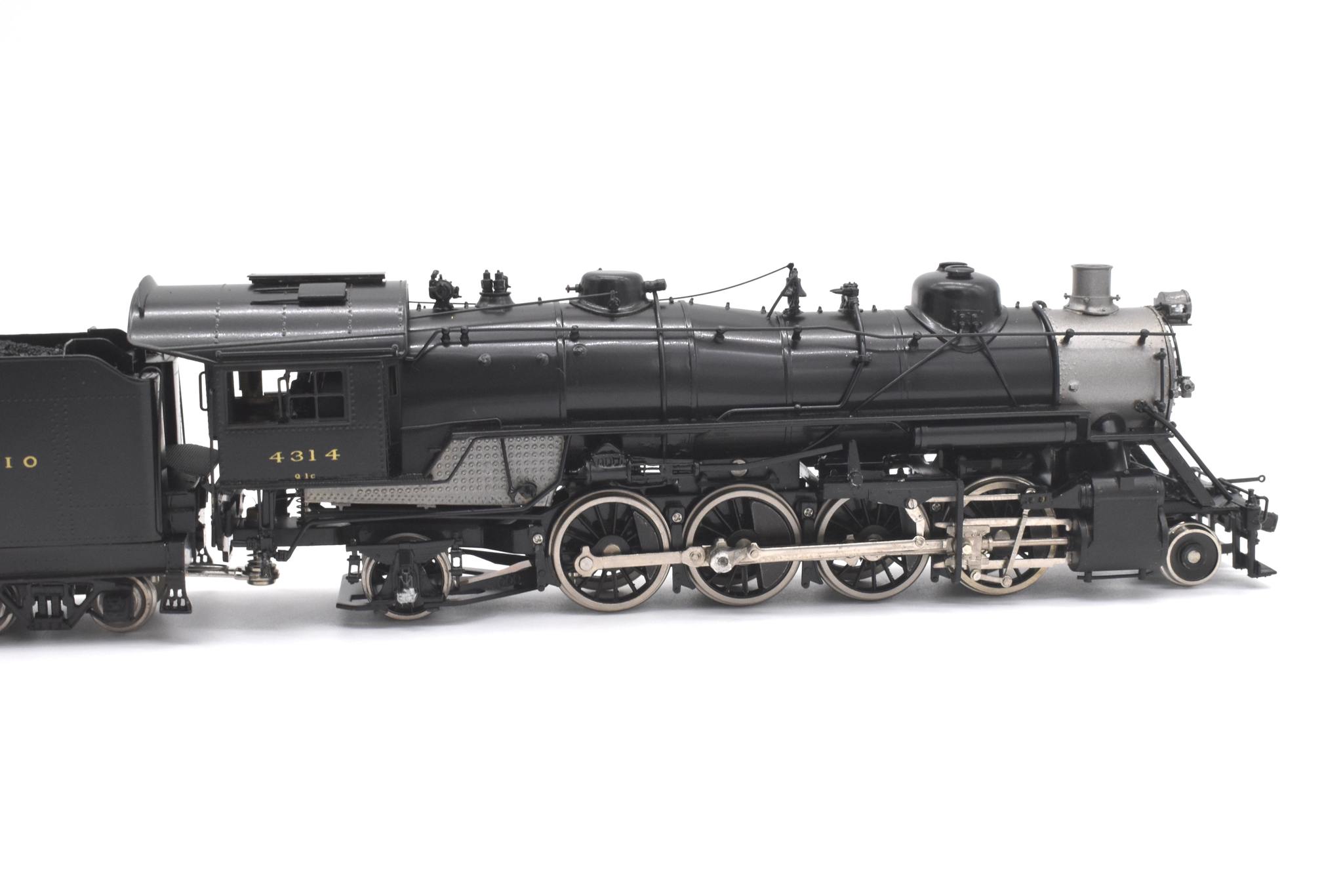 KATO 5514 CB&Q 2-8-2 Heavy Mikado locomotive model