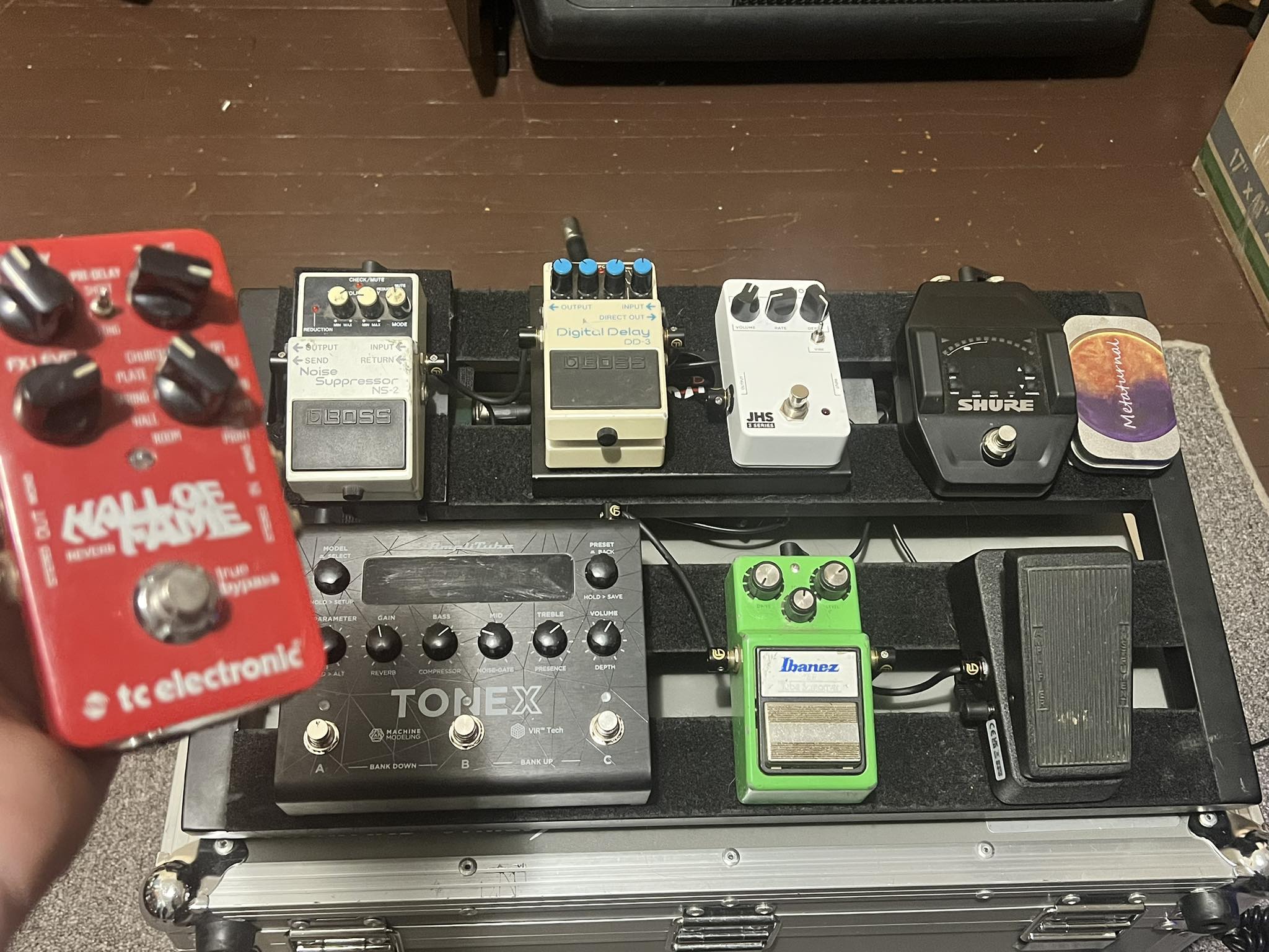 Budda Samsara delay pedal causing signal boost issues