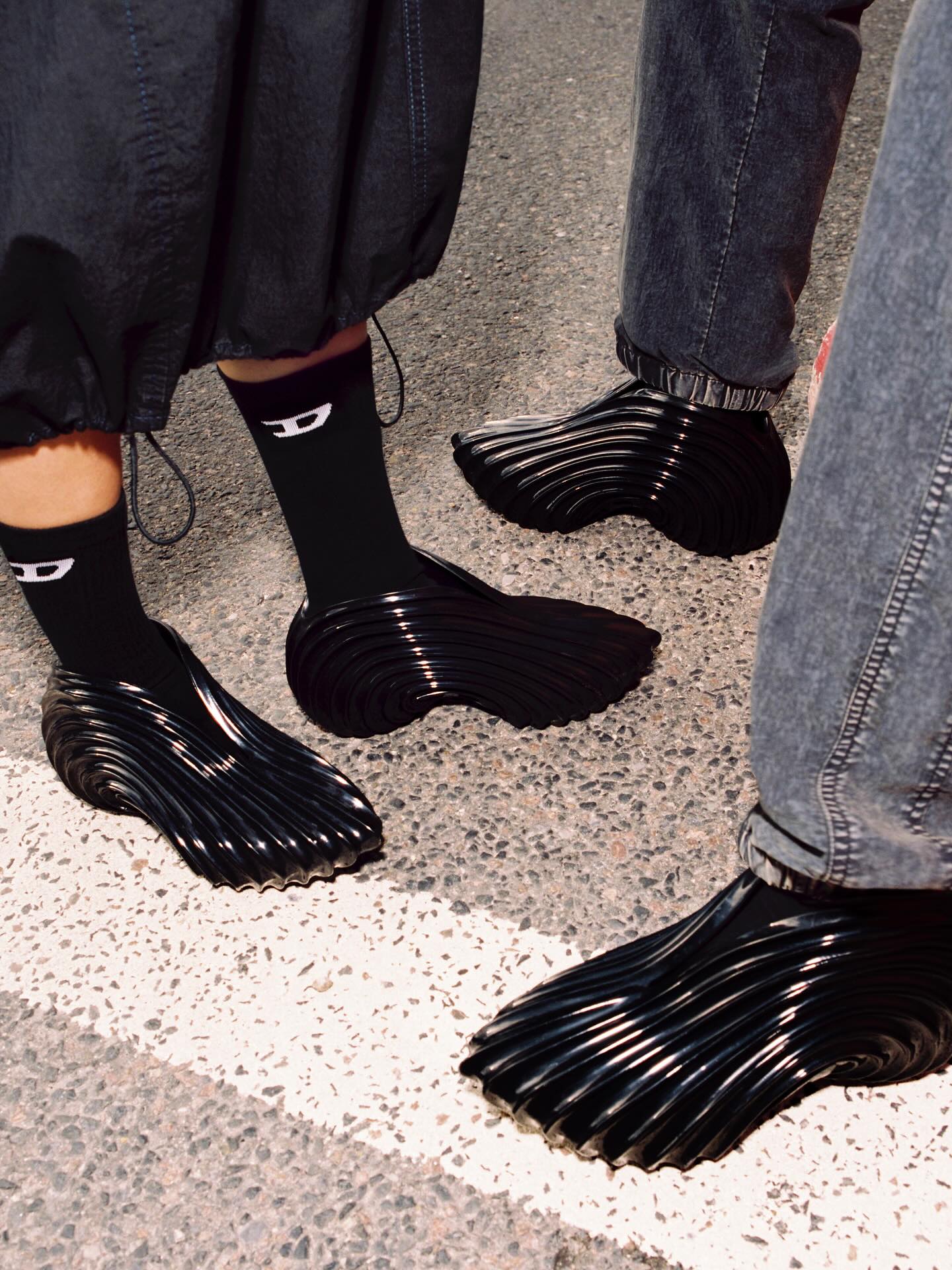 Bold form. Fluid future. The Melissa Quantum Sneaker + Diesel is a 