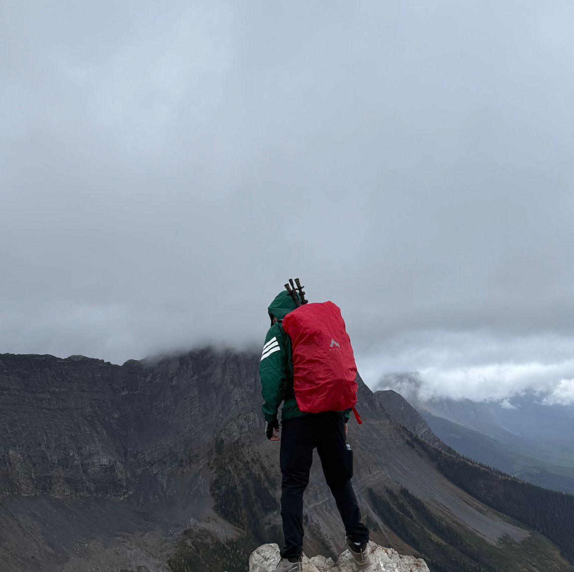 Sarrail Ridge ⛰️ ⛅️via Rawson lake 🏞 | Facebook