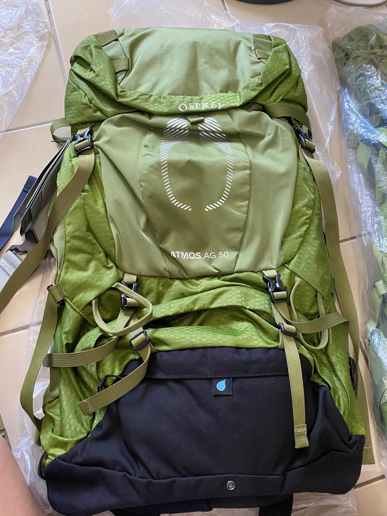 70 i patagonia bag Black Hole Wheeled Duffel 70L Aqua Stone ergonomically designed shoulder straps Sprayground Unisex Cheetah Punk Color:Cosmo Camo Mothersday