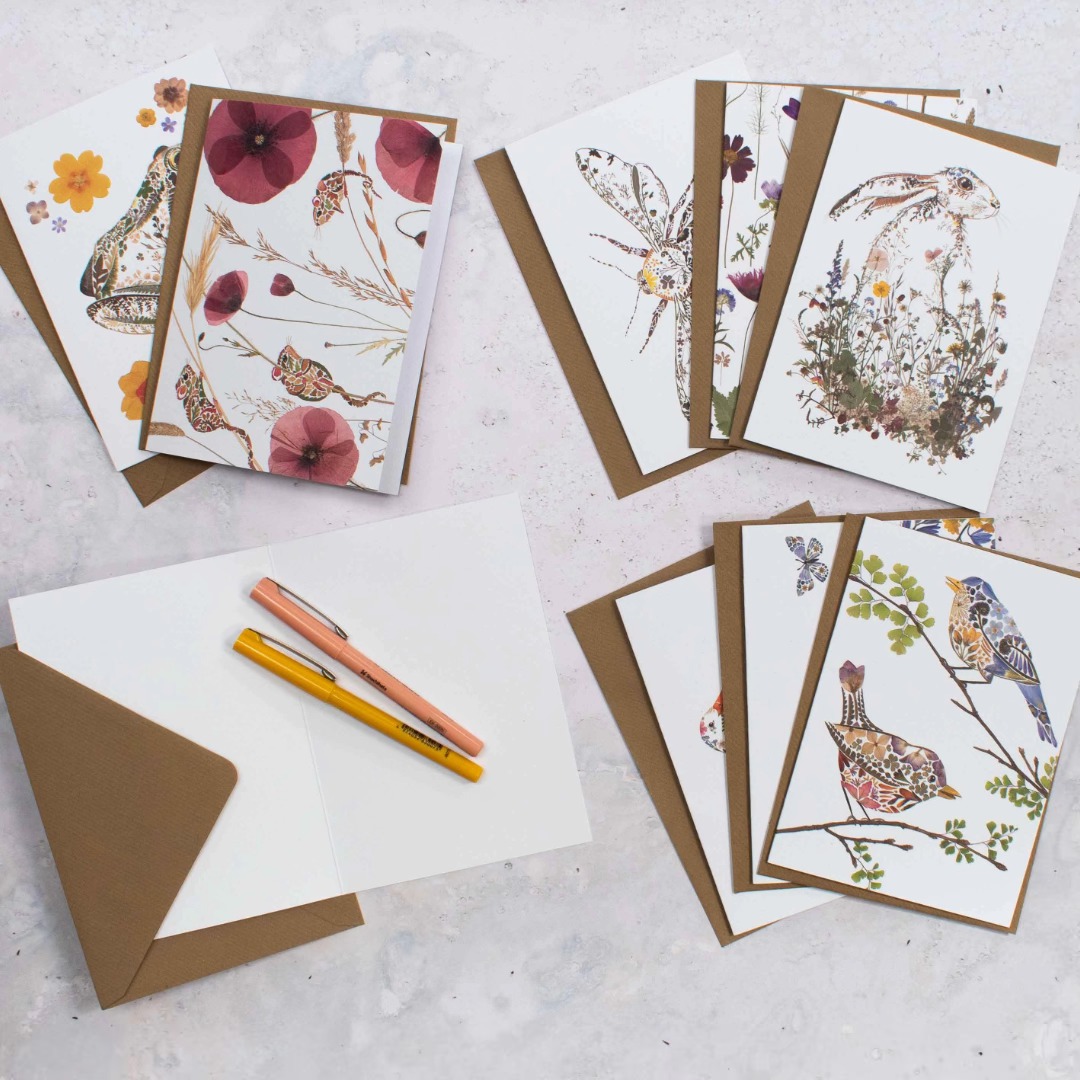 Lot De 8 Cartes Carrées Wild Press Hedgerows Par Helen Ahpornsiri - Cartes Vierges Avec Enveloppes