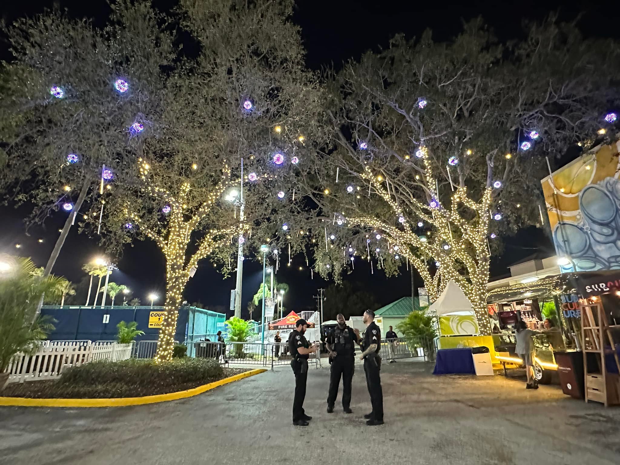 Christmas Decor of Boynton Beach