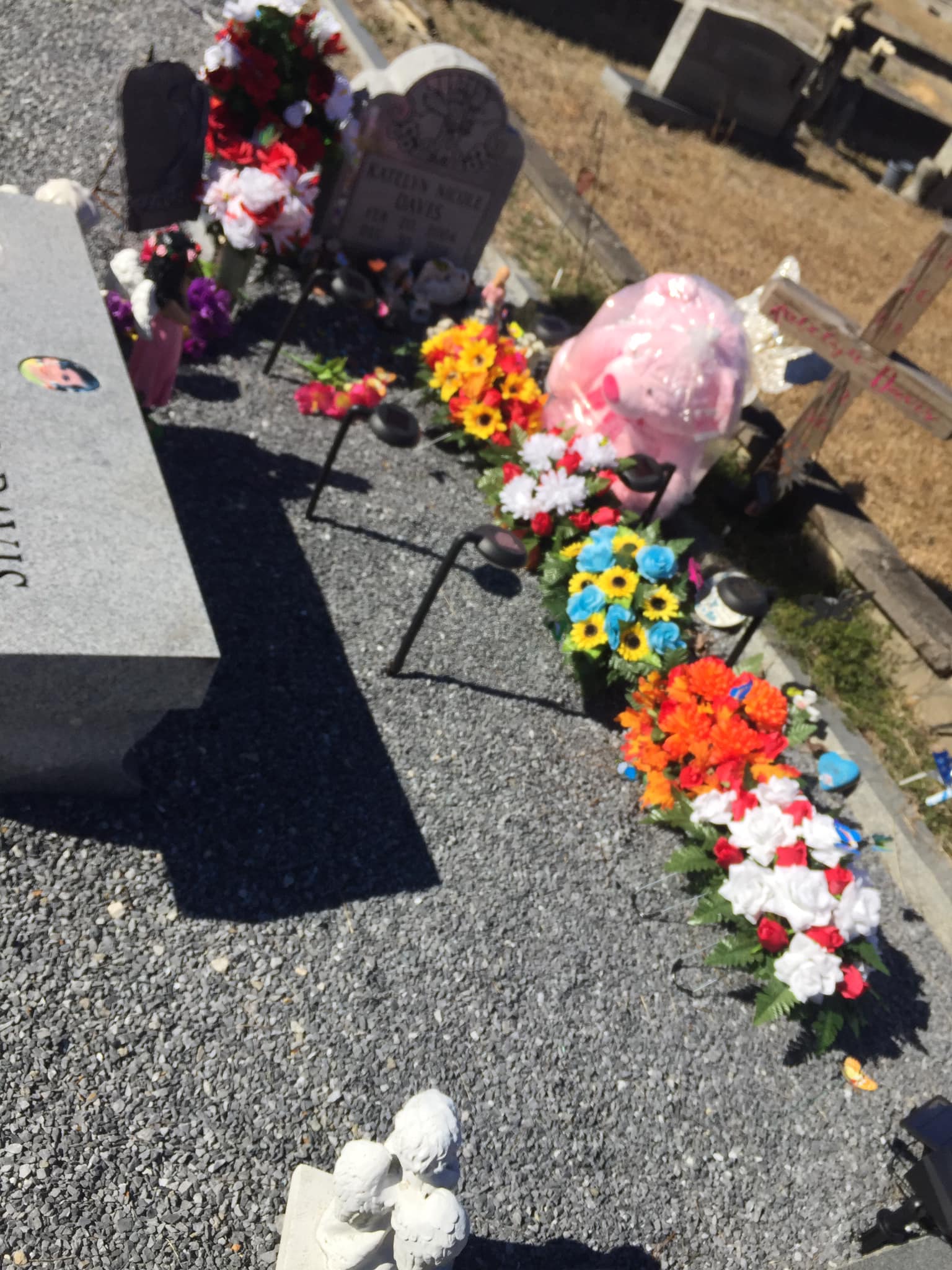 justice-for-katelyn-nicole-davis-katelyn-s-gravesite-today-facebook