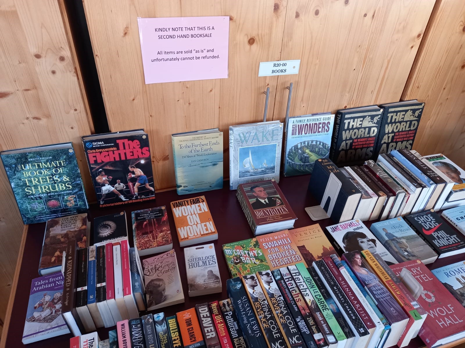 Our popular monthly book sale will be... - Edgemead Library | Facebook