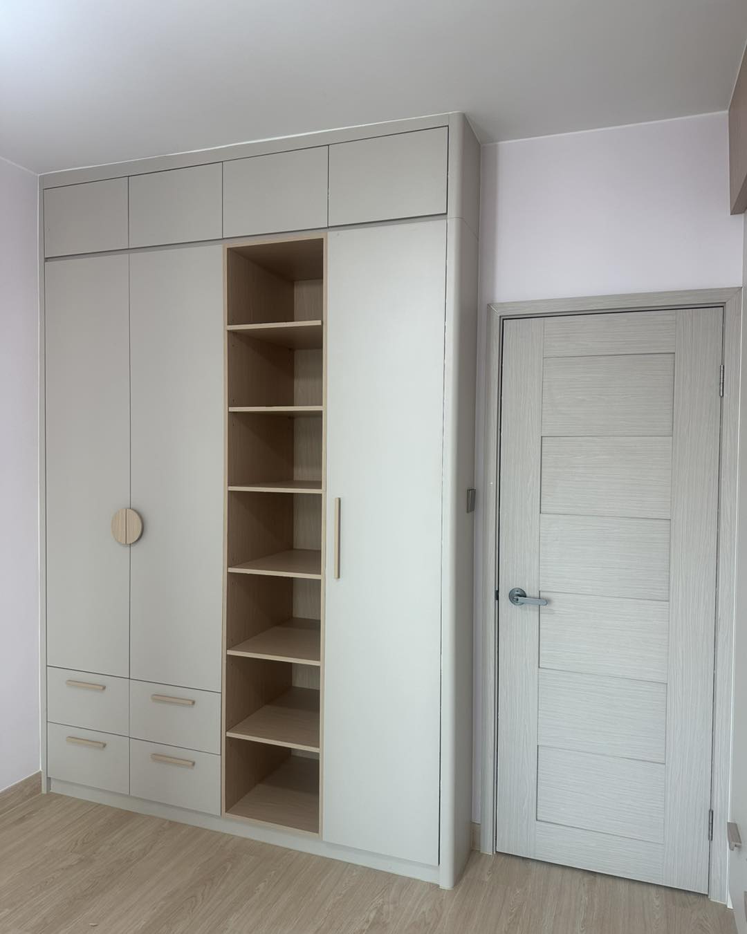 R & J Interior Design