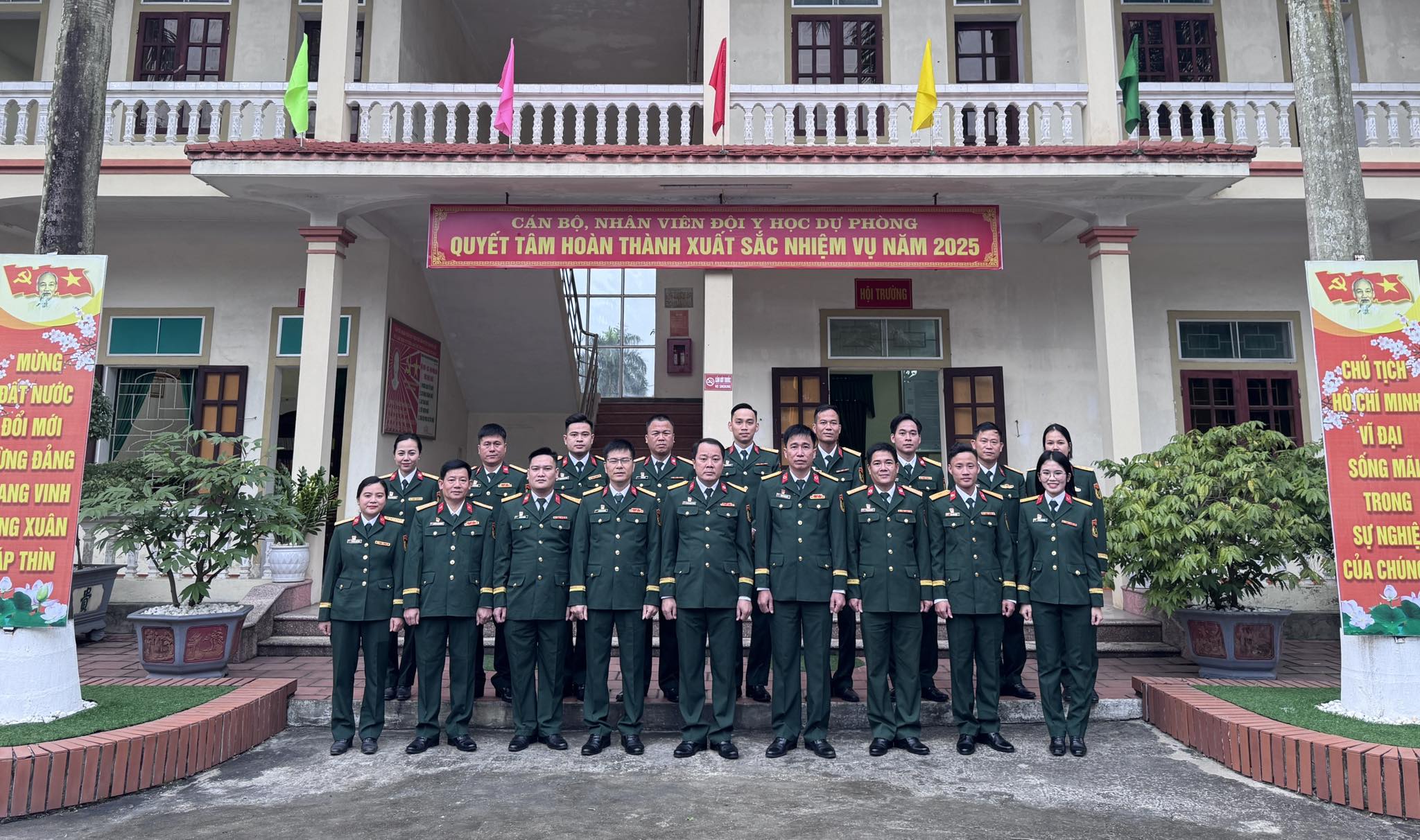 Quần chúng Hậu Cần -... - Quần chúng Hậu Cần - Kỹ thuật Qk4