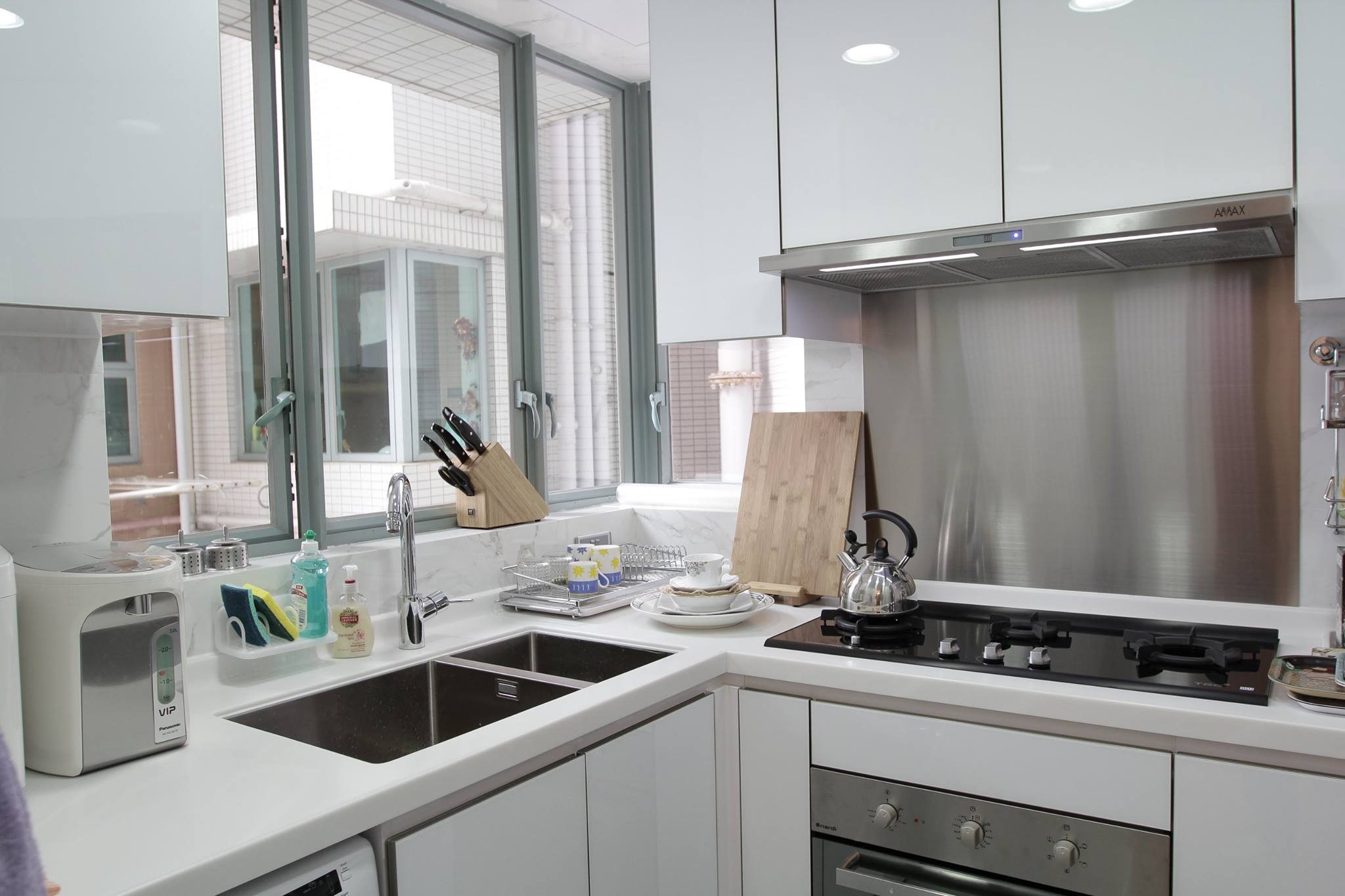 A Team Kitchen Decoration | Wan Chai